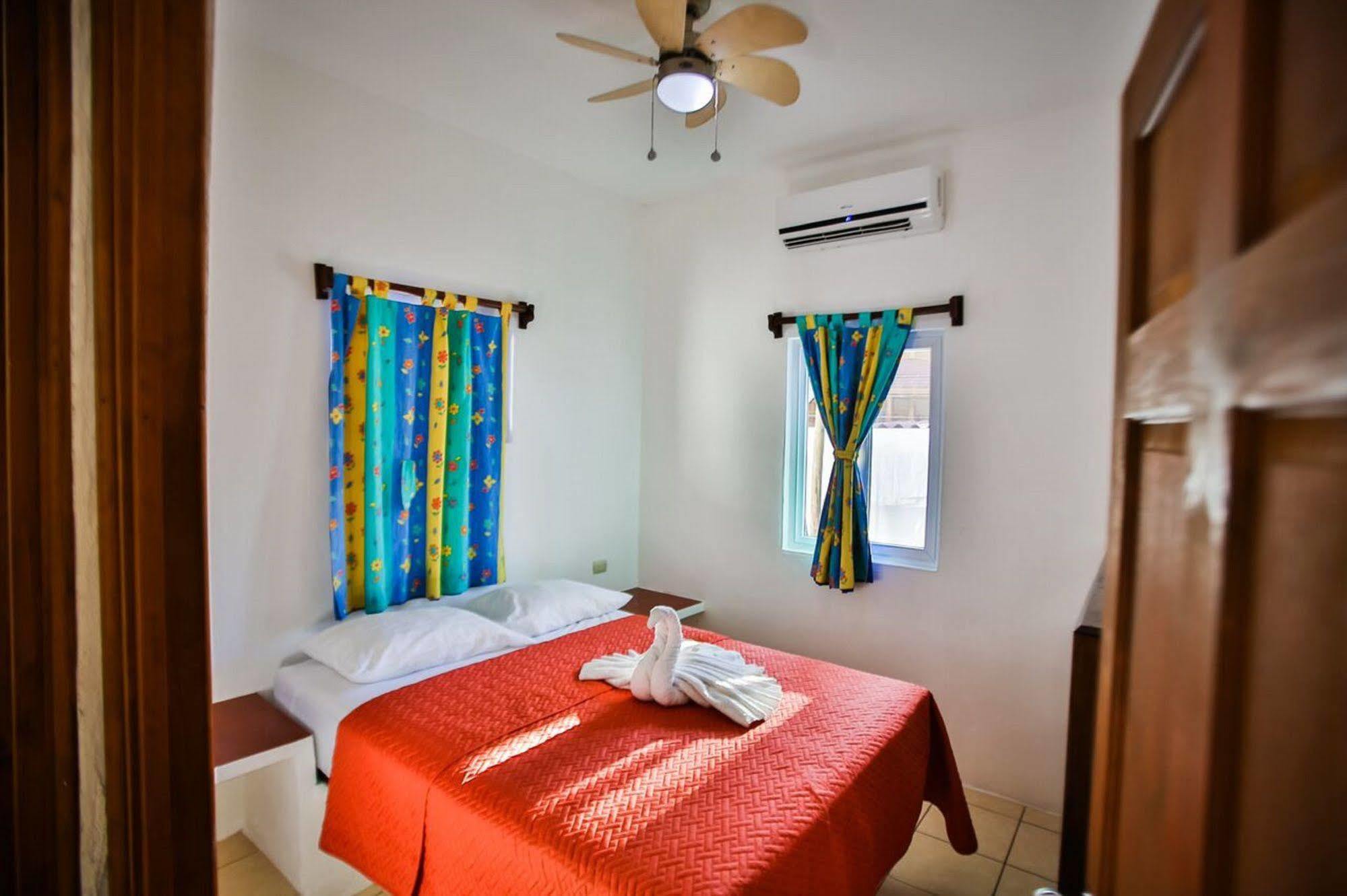Playa Plana Hotel El Hawaii Exterior photo