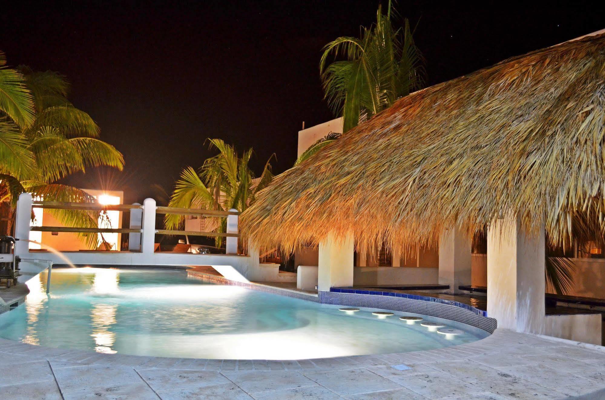 Playa Plana Hotel El Hawaii Exterior photo